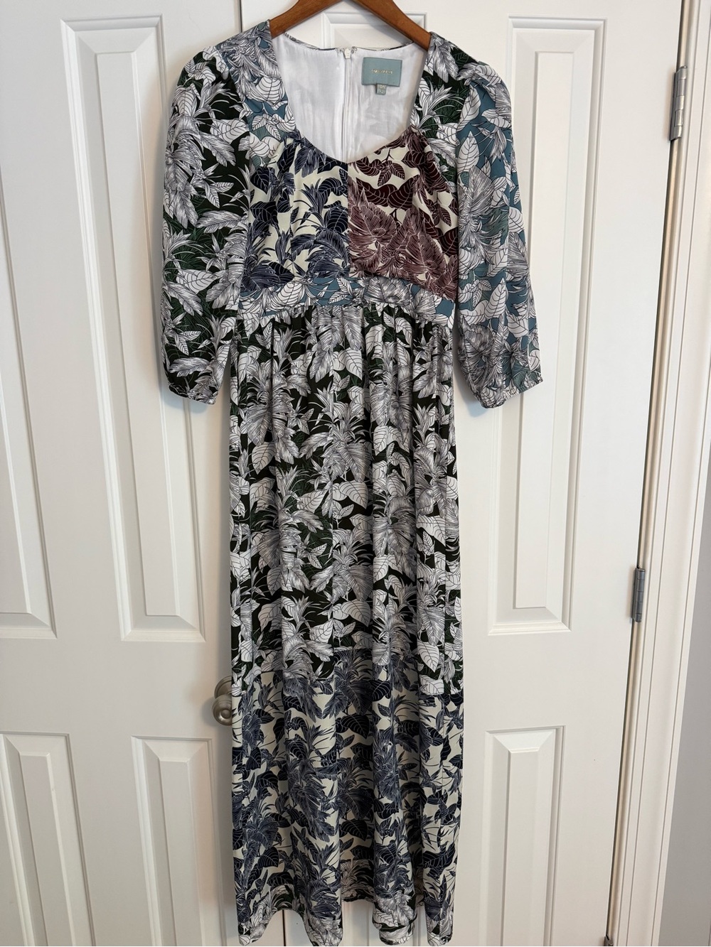 Skies Are Blue Leaf-Print Patchwork Maxi Dress Size XS